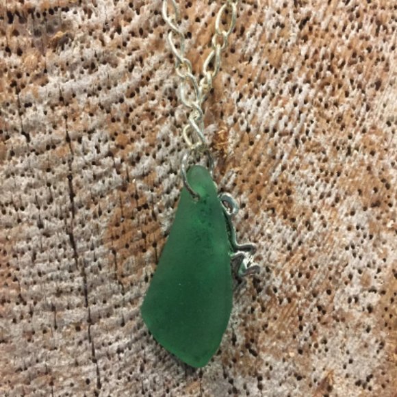 Authentic Green Sea Glass Pendant with Frog Charm 22" 925 Sterling Silver Chain - Picture 4 of 4